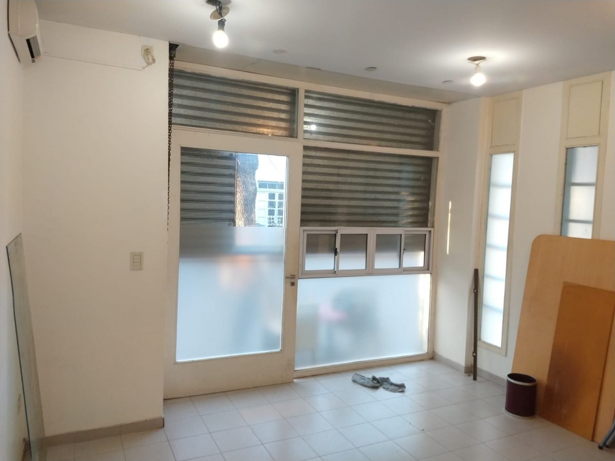 Alquiler Local 61 entre 2 y 3
