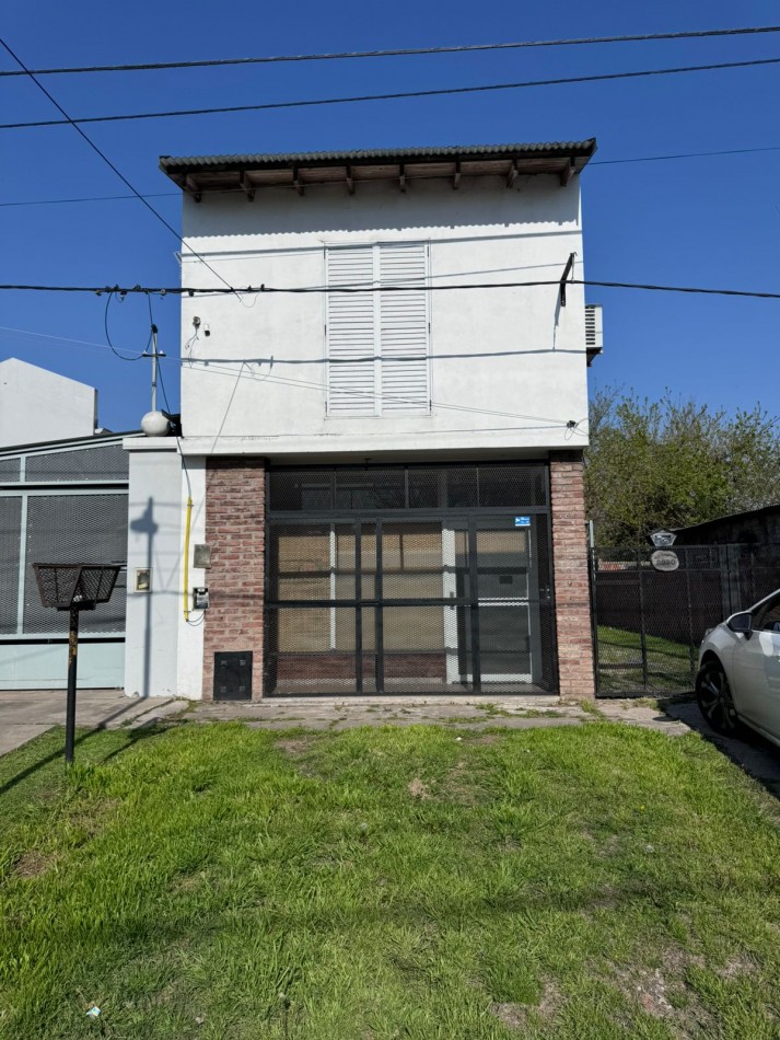 ALQUILER PH DOS DORM EN 42 Y 142