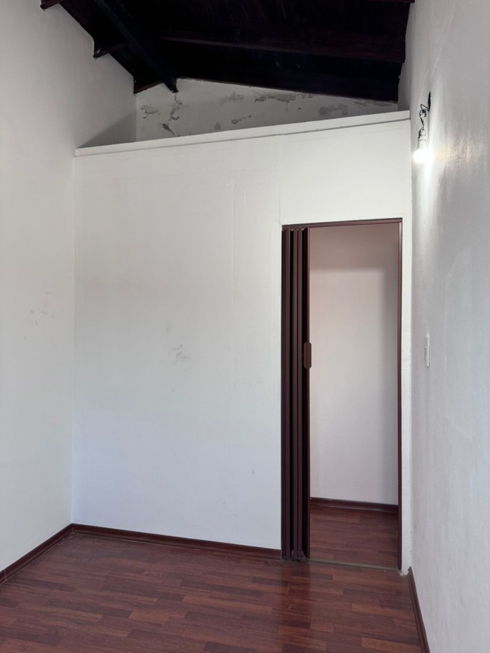 ALQUILER PH DOS DORM EN 42 Y 142