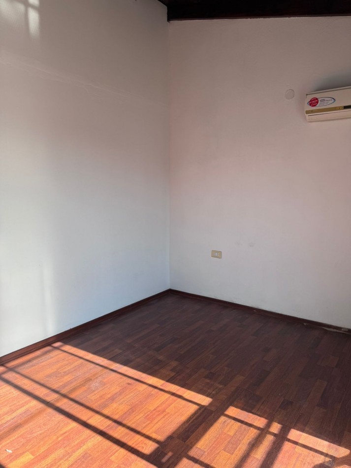 ALQUILER PH DOS DORM EN 42 Y 142