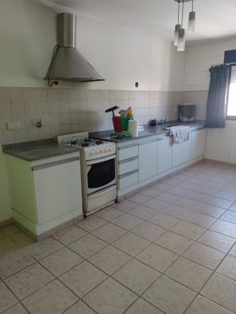 ALQUILER Duplex en edificio 2 dorm 6 esquina 67
