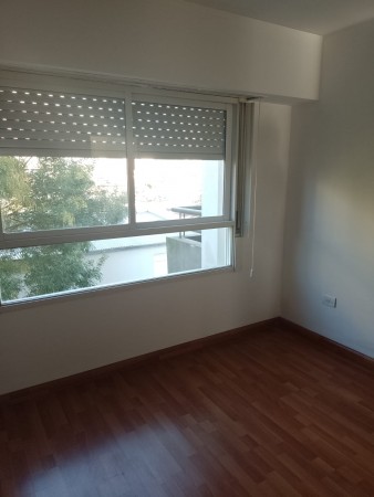 ALQUILER Depto 1 dormitorios 4 e/66 y 67