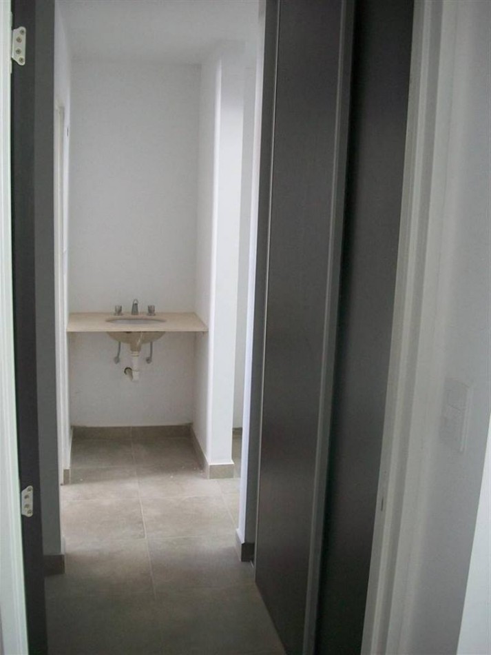 Venta depto 1 dormitorio 18 entre 51 y 53