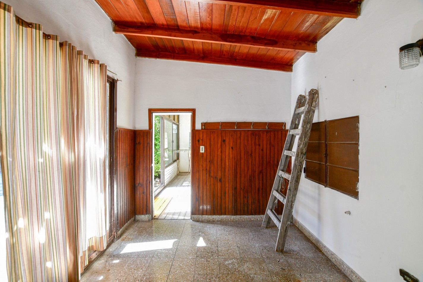 VENTA Casa Tolosa 5 entre 528 bis y 529