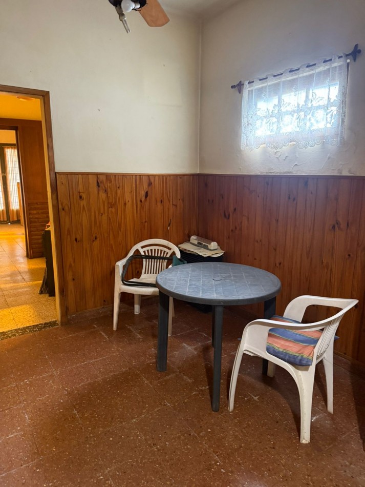 CASA A RECICLAR EN VENTA 123 ENTRE 6BIS Y 7