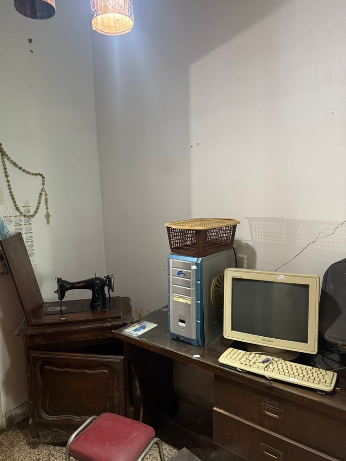 CASA A RECICLAR EN VENTA 123 ENTRE 6BIS Y 7