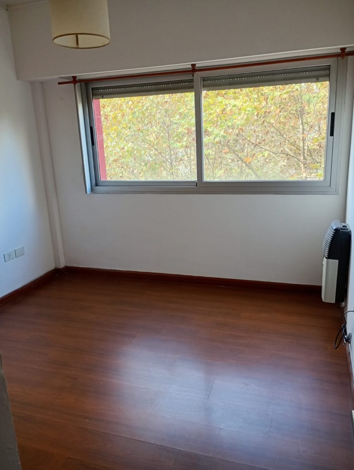 ALQUILER DPTO UN DORM EN 60 Y 3