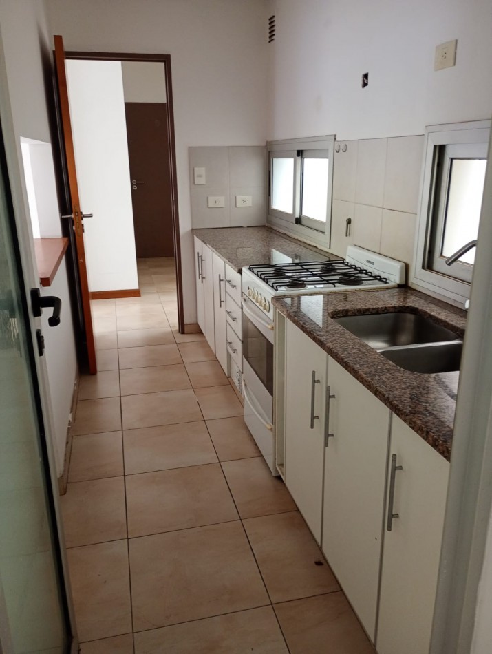 ALQUILER DPTO UN DORM EN 60 Y 3