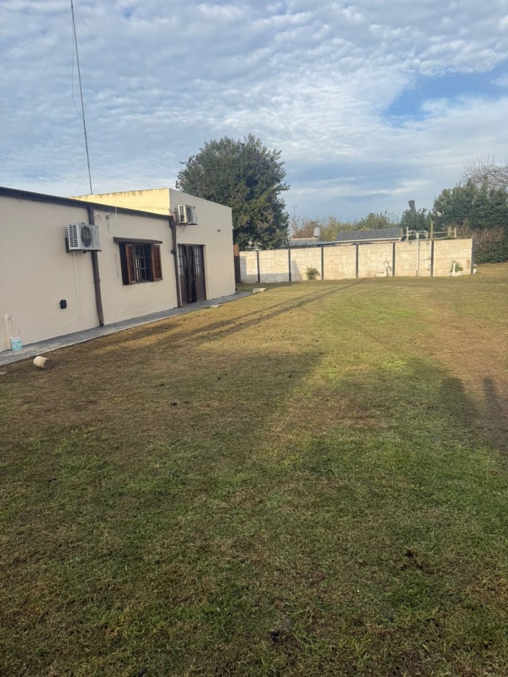 ALQUILER CASA EN 151 Y 71