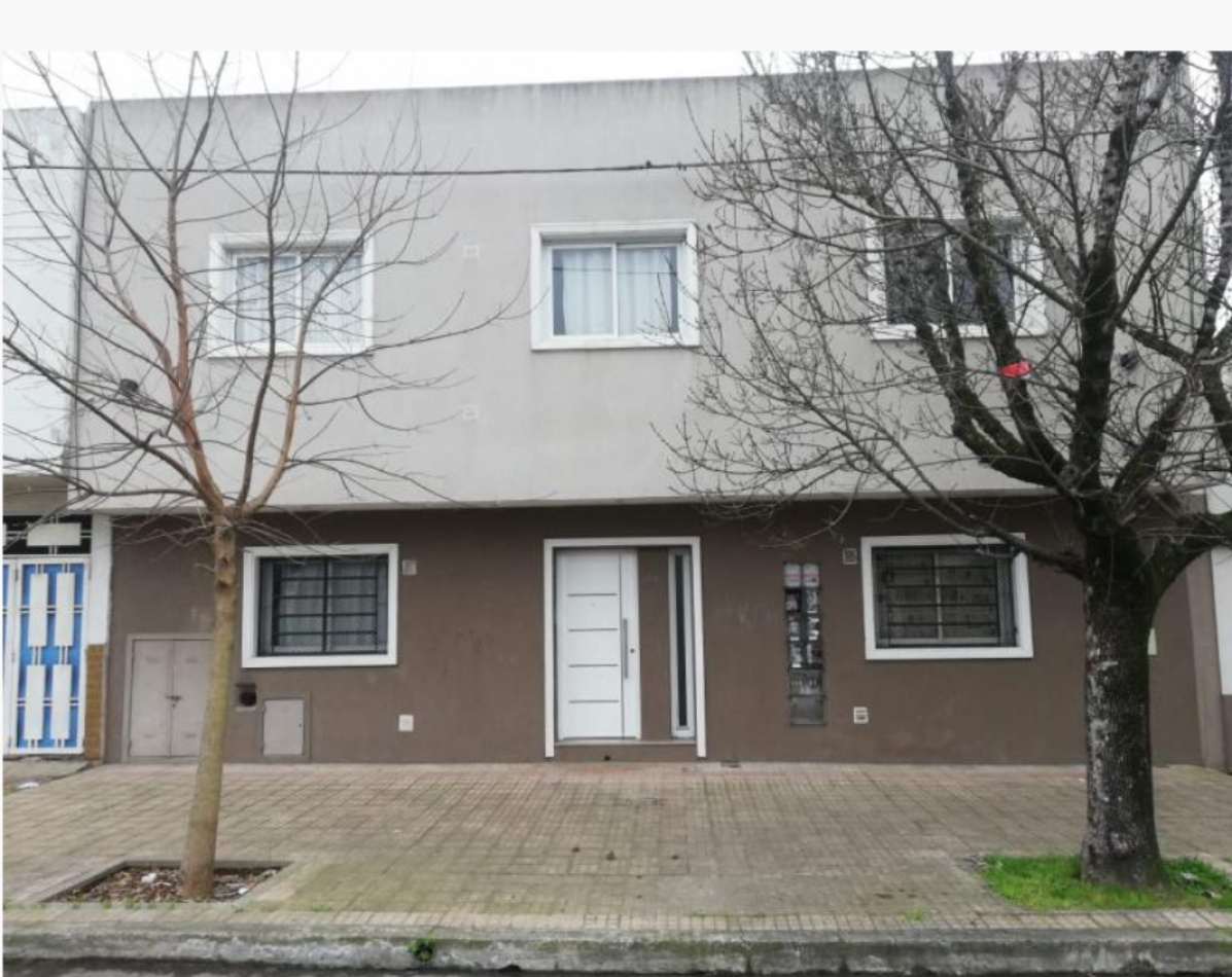 Alquiler monoambiente s/ exp 2 e/71 y 72