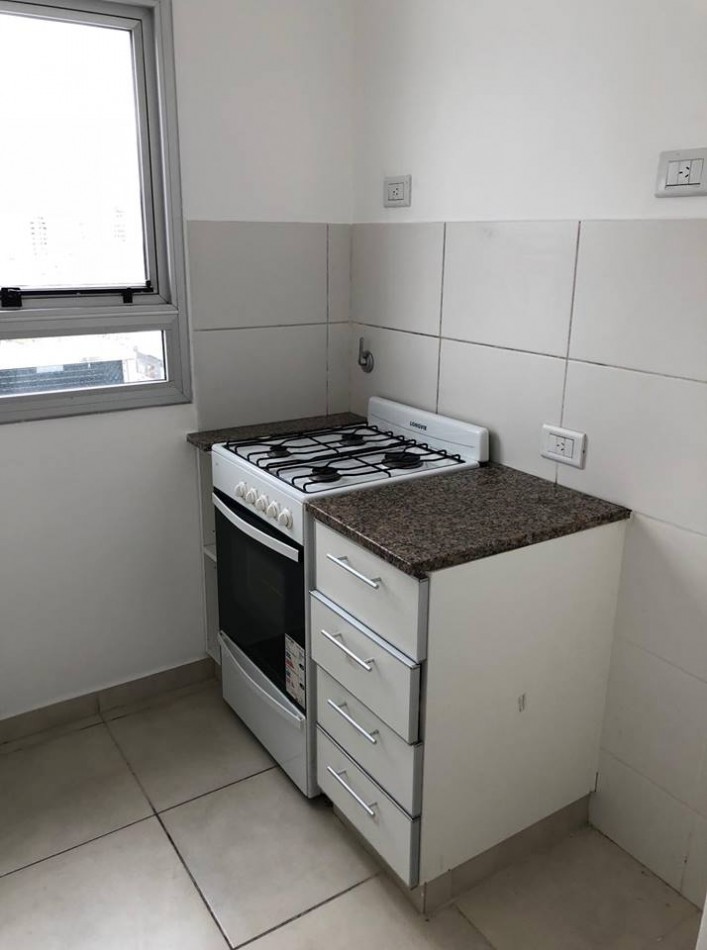 Alquiler depto 1 dormitorio Diag.74 y Plaza Italia