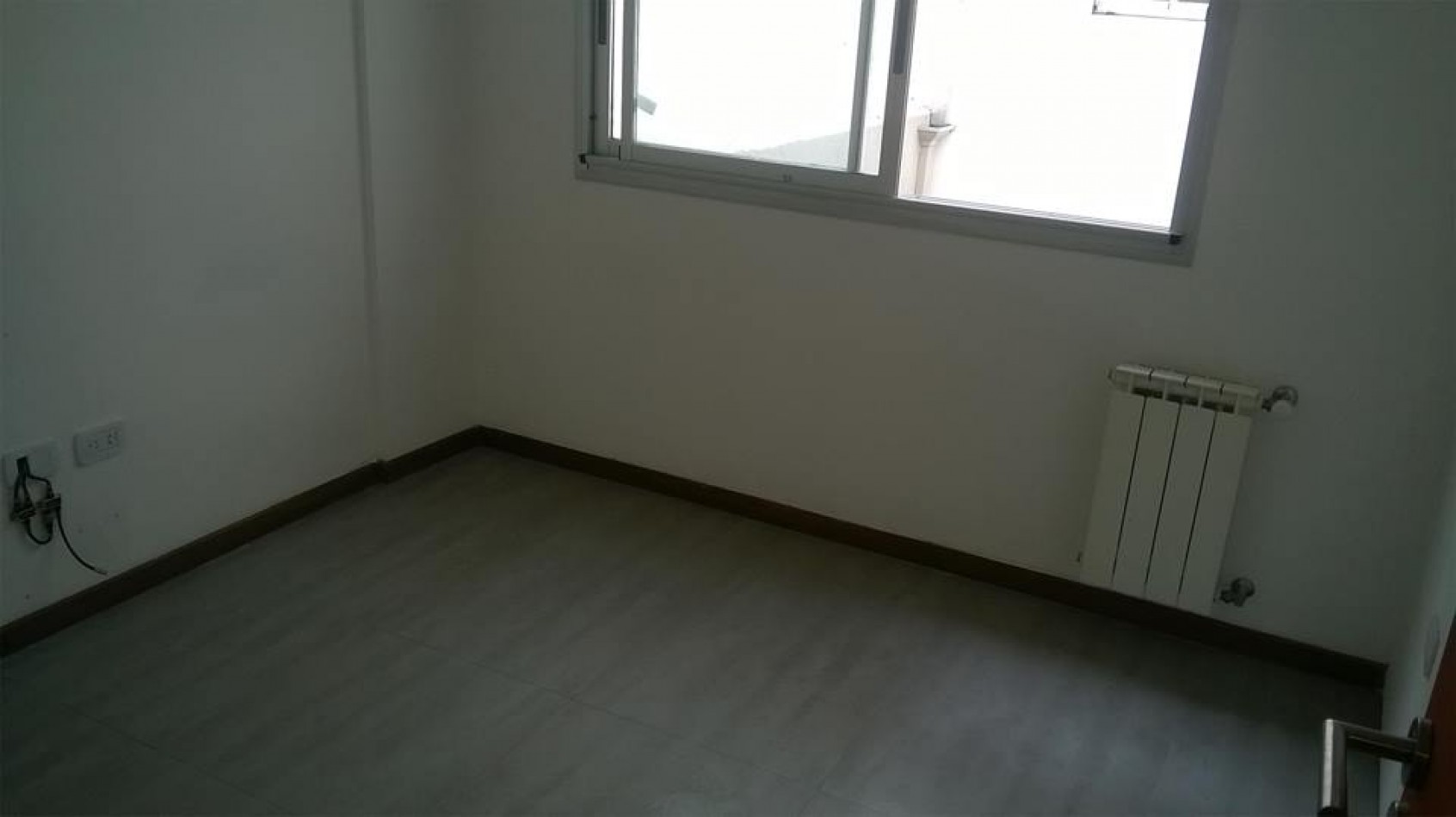 Alquiler depto 2 dorm + cochera 42 e/10 y 11