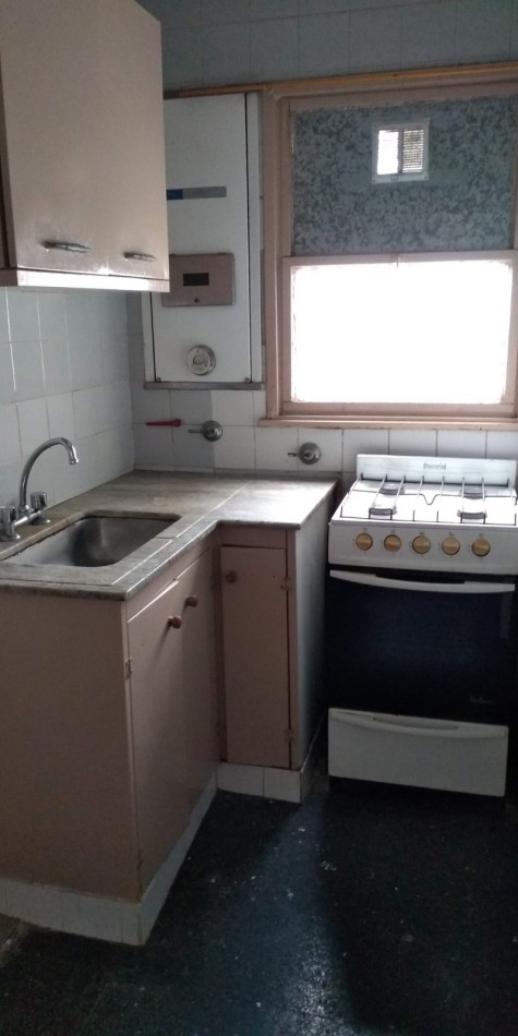 ALQUILER MONOAMBIENTE EN 54 Y 6