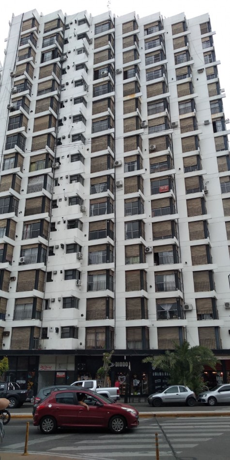 ALQUILER MONOAMBIENTE EN 54 Y 6
