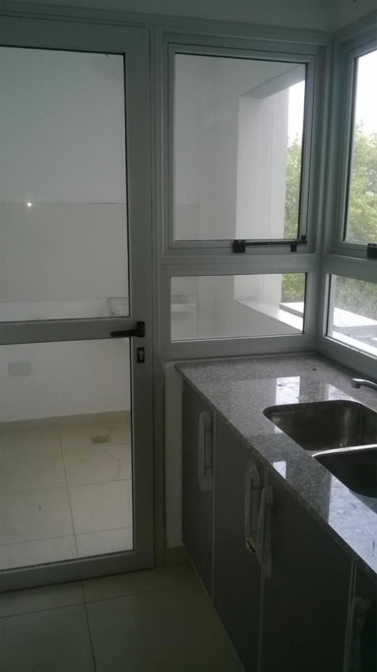 Alquiler departamento 1 dormitorio 51 20 y 21