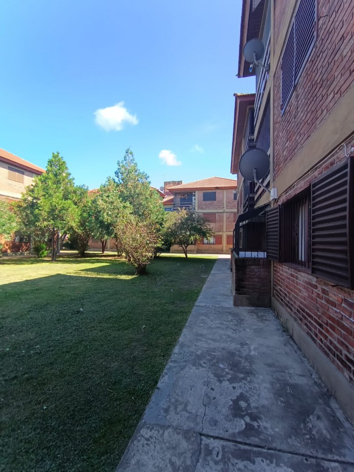 Alquiler depto 2 dormitorios 31 y 523