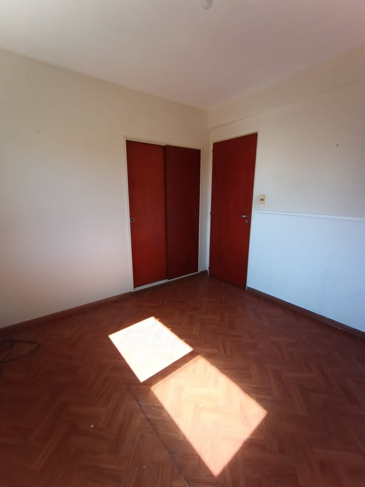 Alquiler depto 2 dormitorios 31 y 523