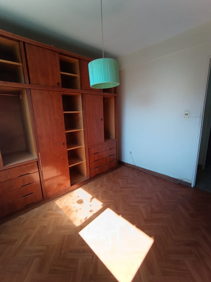 Alquiler depto 2 dormitorios 31 y 523