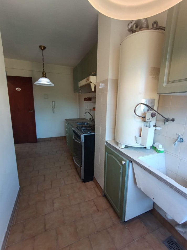 Alquiler depto 2 dormitorios 31 y 523