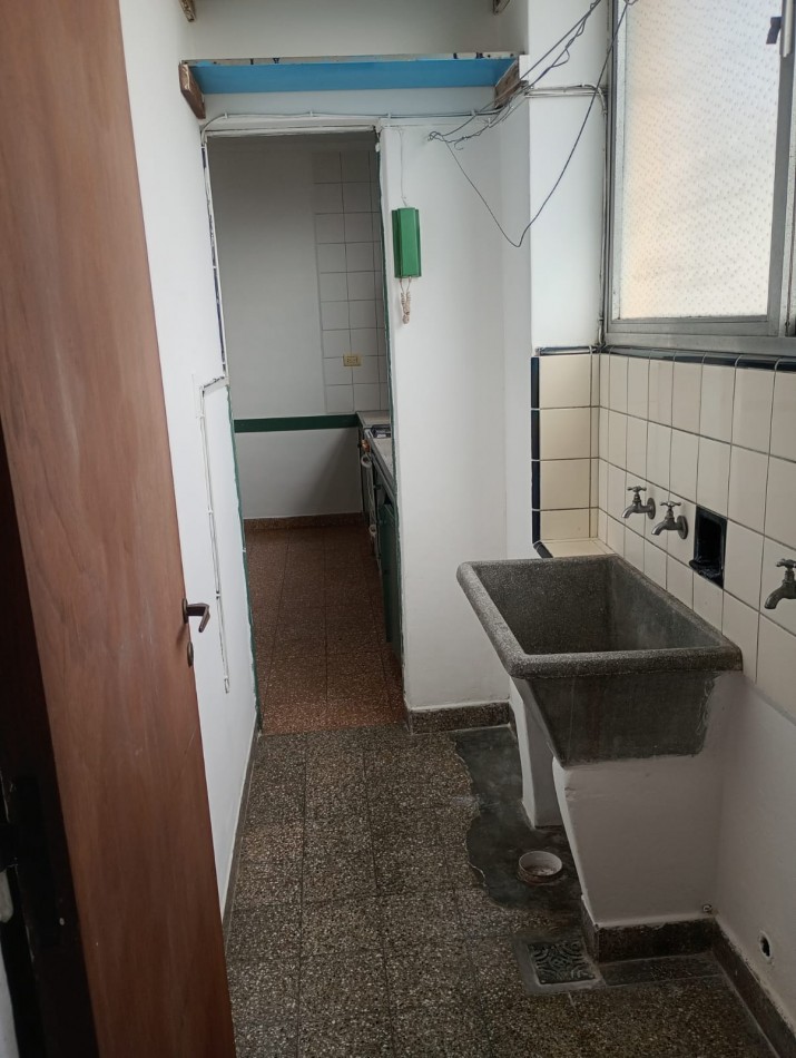 ALQUILER DPTO DOS DORM EN 57 Y 11