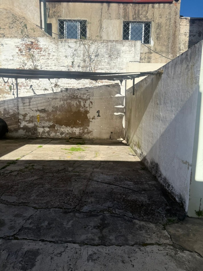 ALQUILER DPTO UN DORM CON COCHERA
