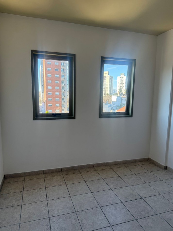VENTA DPTO UN DORM CON COCHERA