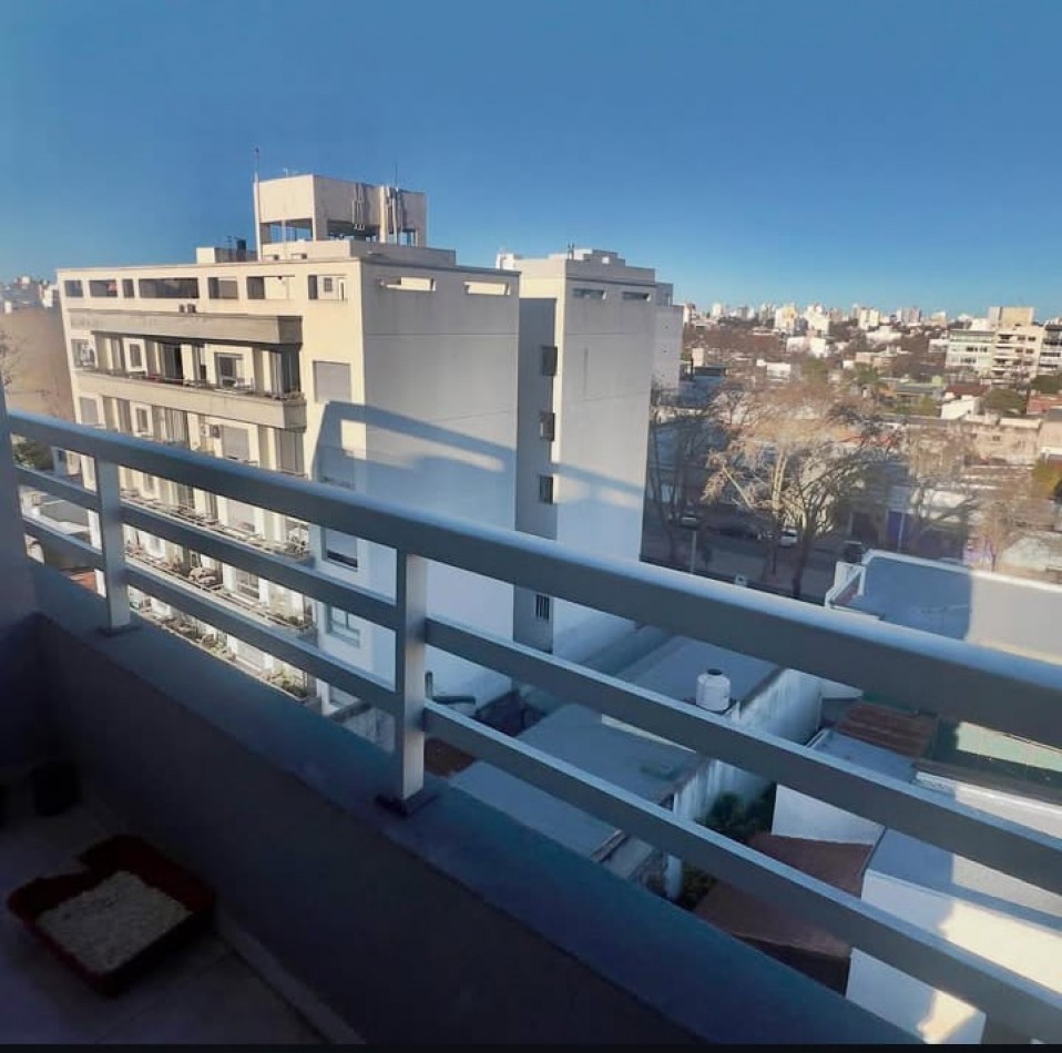 VENTA Depto monoambiente 50 y 21 Plaza Malvinas