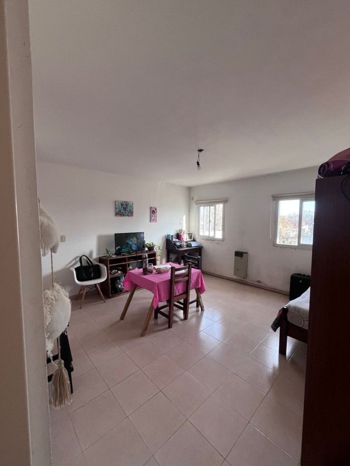 Alquiler Monoambiente 7 y 33 