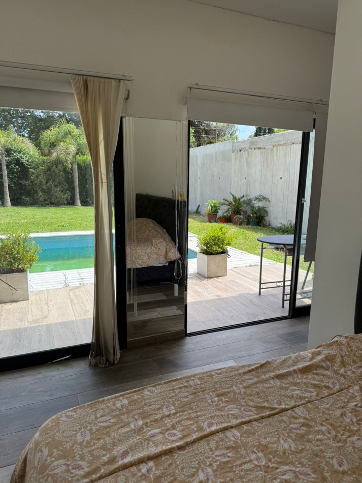 VENTA CASA 1 DORMITORIO 603 ENTRE 115 Y 116