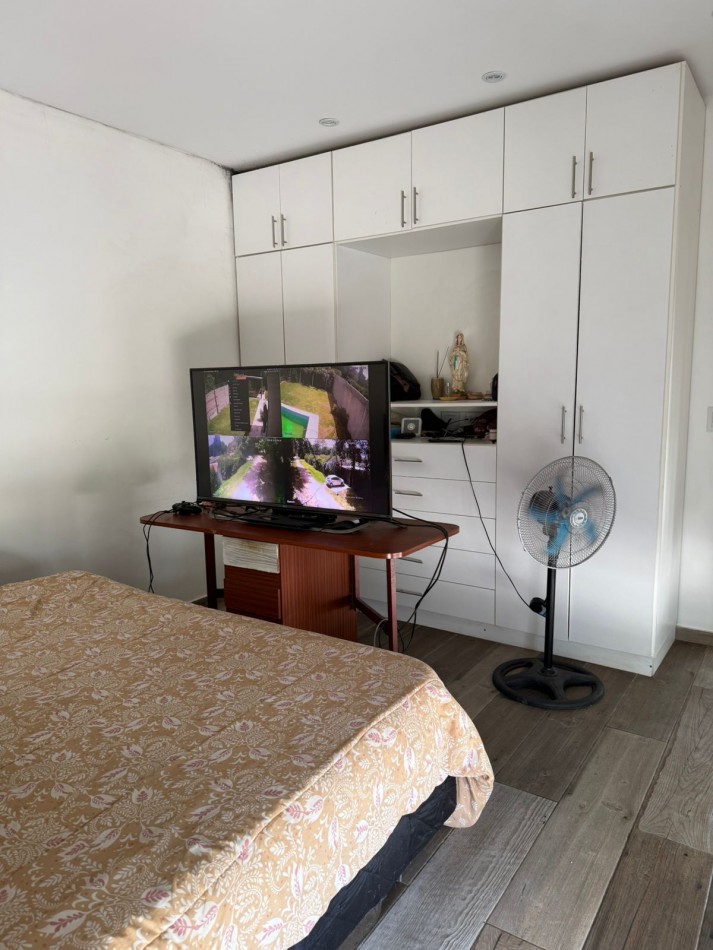 VENTA CASA 1 DORMITORIO 603 ENTRE 115 Y 116