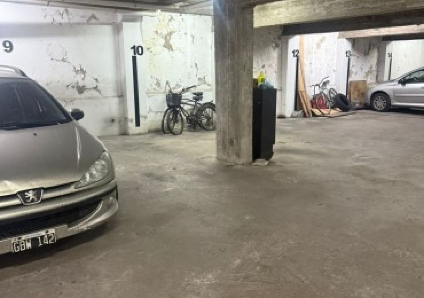 ALQUILER COCHERA CUBIERTA 11 ENTRE 62 Y 63 