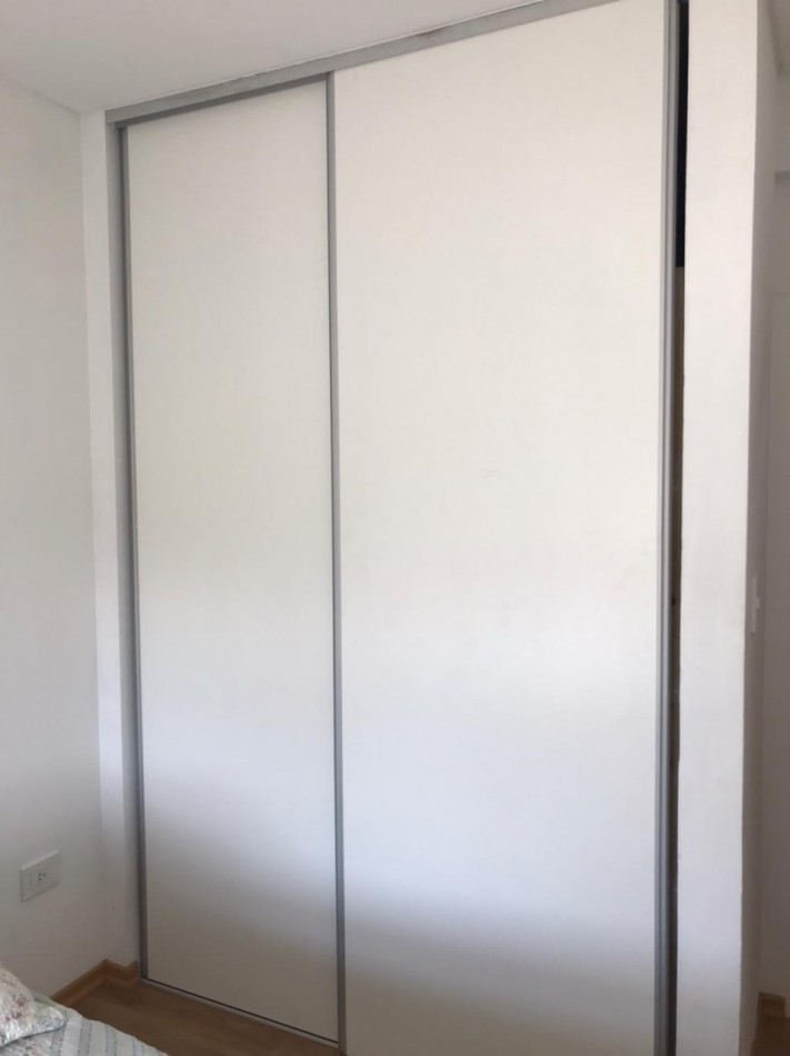 ALQUILER DEPTO 1 DORMITORIO 13 Y 64