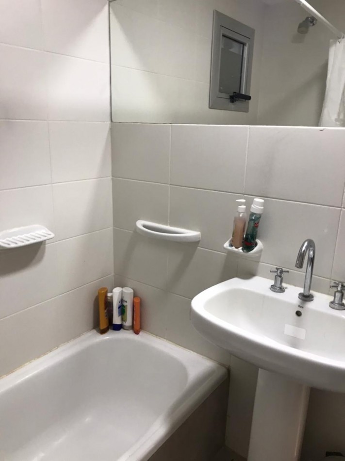 ALQUILER DEPTO 1 DORMITORIO 13 Y 64