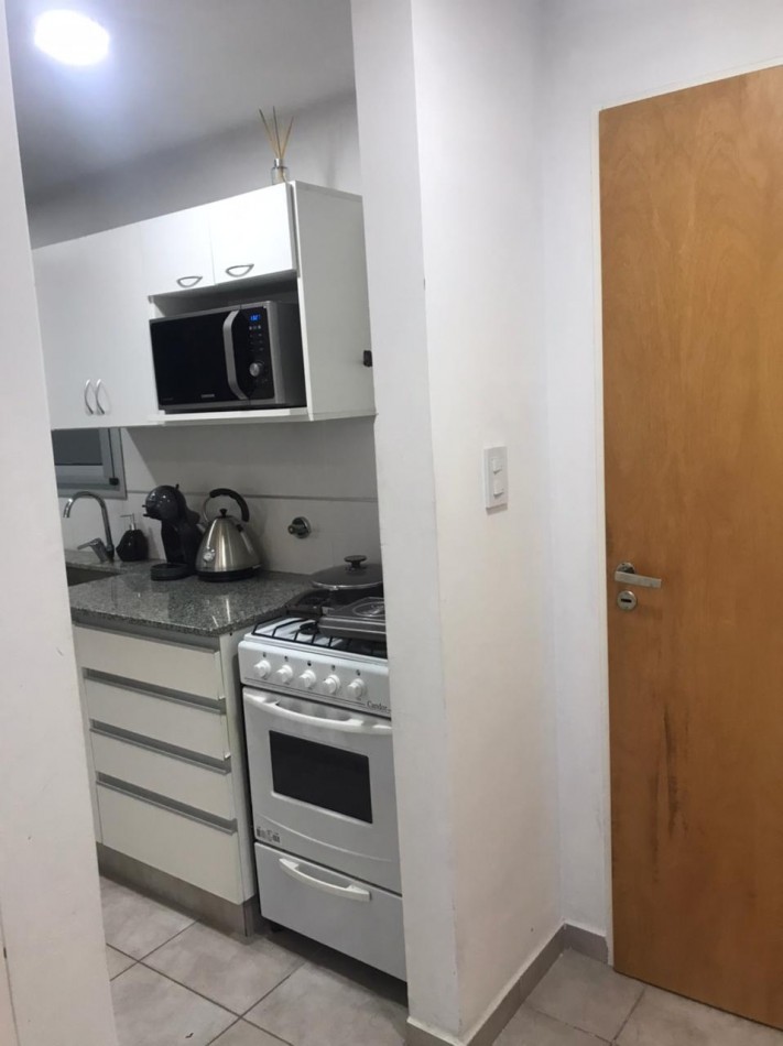 ALQUILER DEPTO 1 DORMITORIO 13 Y 64