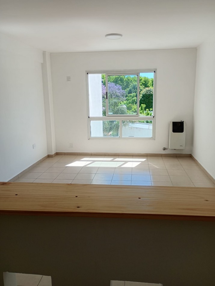 ALQUILER MONOAMBIENTE 5 60 Y 61