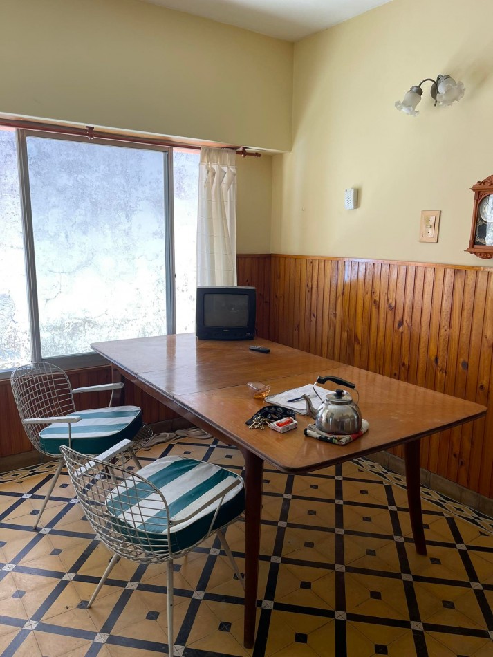 ALQUILER CASA DE DOS DORM EN 23 Y 66