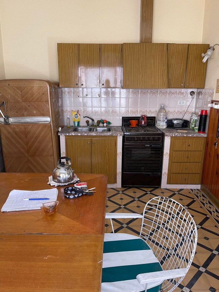 ALQUILER CASA DE DOS DORM EN 23 Y 66