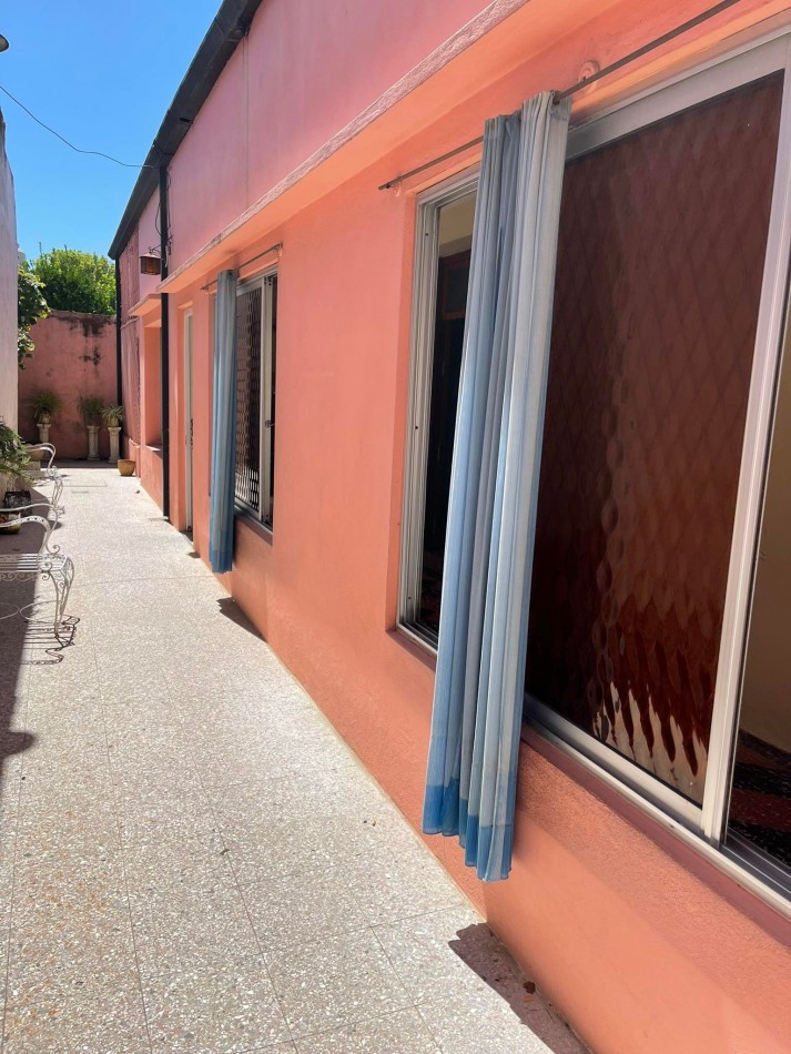 ALQUILER CASA DE DOS DORM EN 23 Y 66