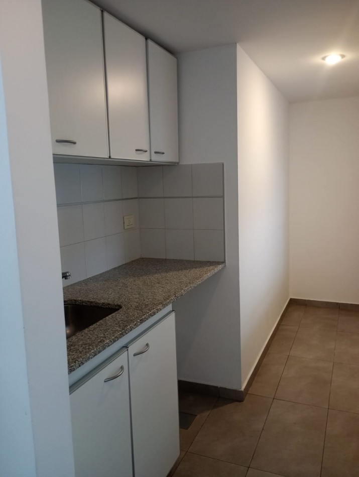 ALQUILER EXCELENTE DEPTO 1 DORMITORIO 45 e/15 y 16