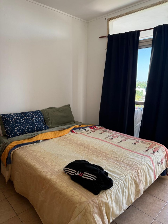ALQUILER DTO UN DORM Y COCHERA EN 1 Y 66