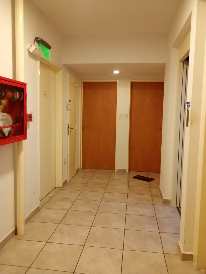 VENTA Monoambiente en Av. 13 y 64