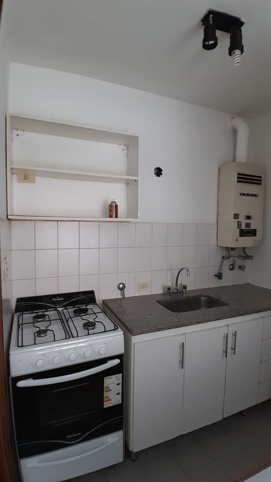 ALQUILER MONO EN 4 Y 50