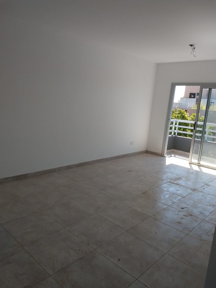 Alquiler Depto 2 dormitorios + cochera 