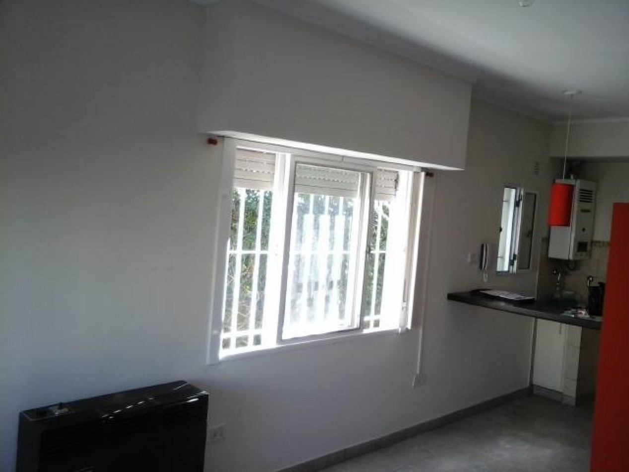 Alquiler Ph Sin Expensas Los Hornos 139 y 62 