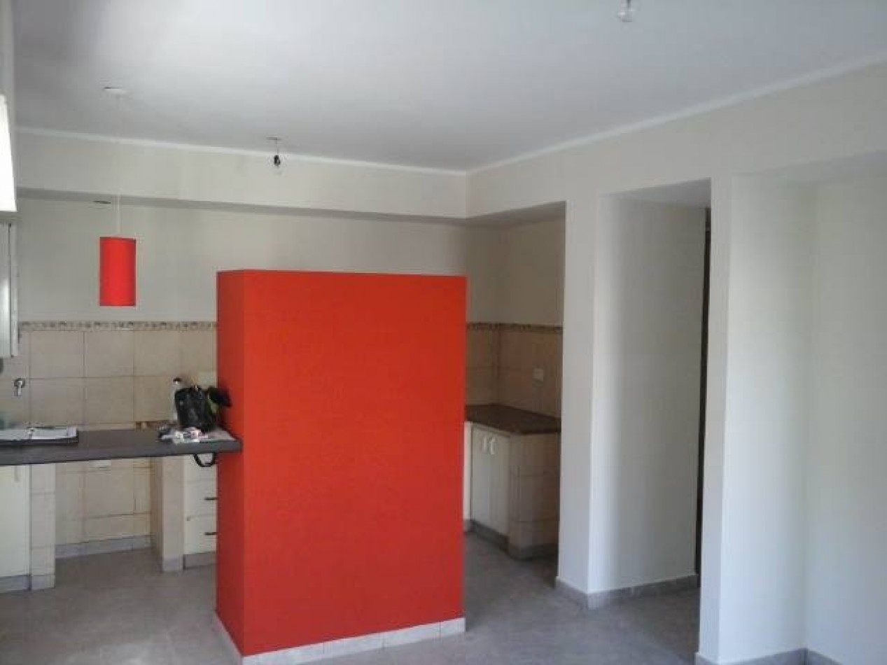 Alquiler Ph Sin Expensas Los Hornos 139 y 62 