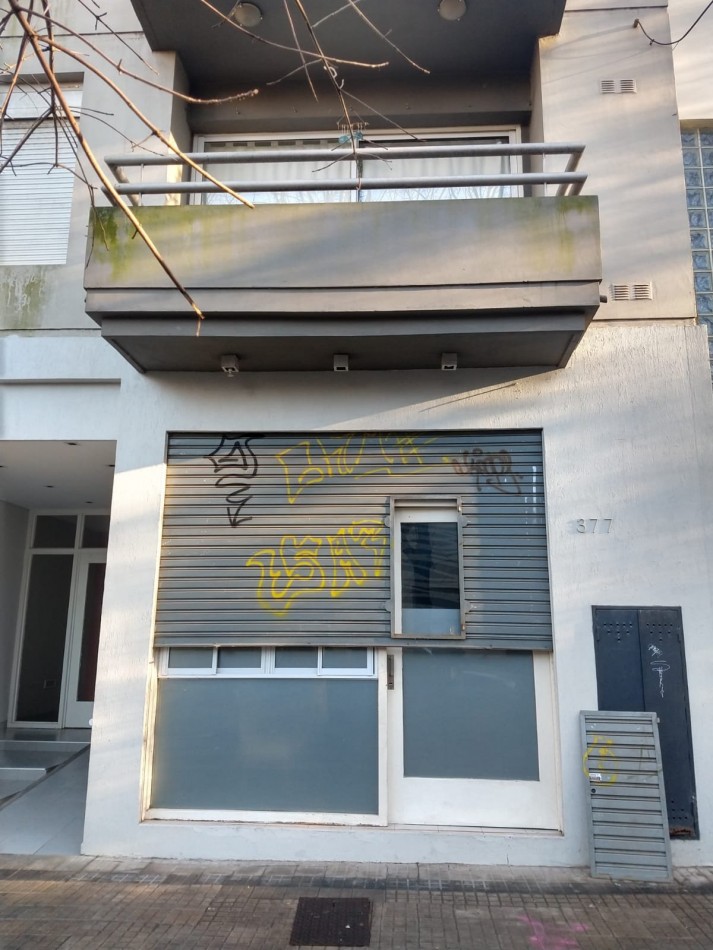 Alquiler local comercial 61 e/2 y 3