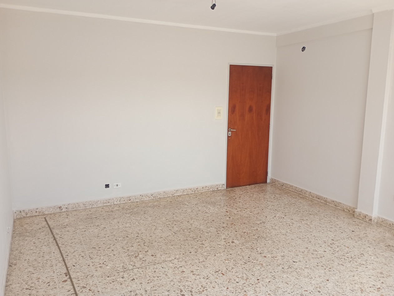 Alquiler depto 2 dormitorios 38 e/30 y 31