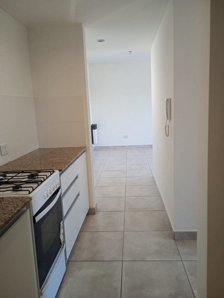 Alquiler Depto 2 dormitorios + cochera 