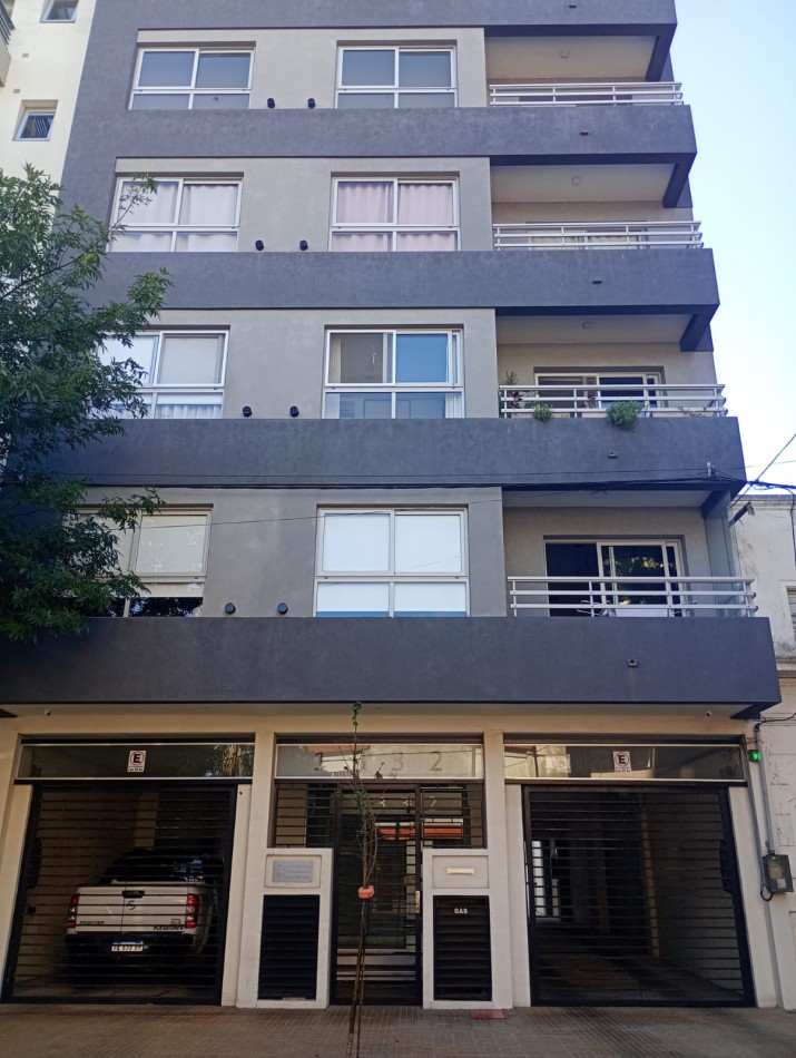 Alquiler Depto 2 dormitorios + cochera 