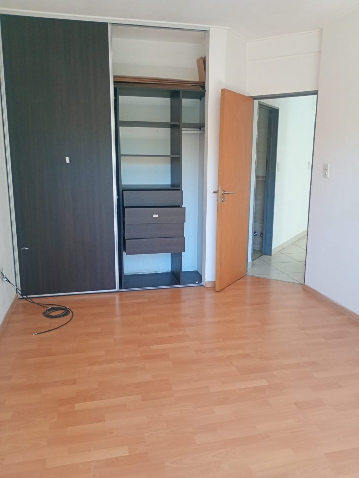Alquiler depto 1 dormitorio Plaza Italia